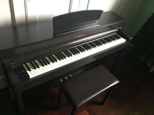 Yamaha CLP-535