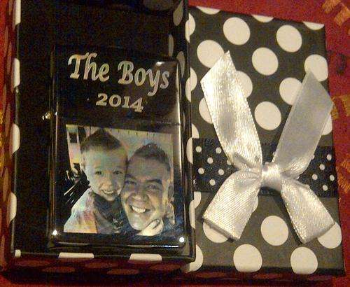 ZIPPO STYLE (STAR) LIGHTER INCLUDING PERSONALIZED ENGRAVING, PHOTO, LOGO, TEXT