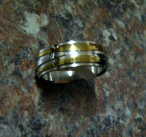*3 TO GO** STAINLESS STEEL RING WITH GOLD PLATED PATTERN INLAY**
