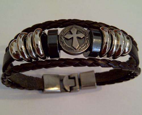**BROWN LEATHER CROSS CHARM BRACELET**ONLY 2 AVAILABLE**SEE PICTURES**BEAUTIFUL**
