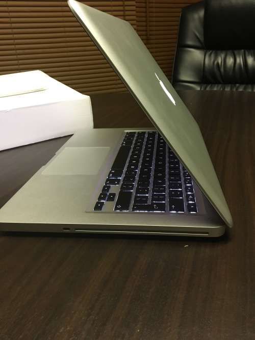 MacBook Pro 13.3 inch i5 A1278 laptop