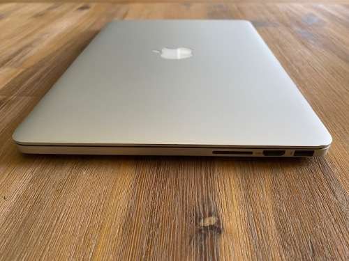 Macbook Pro 13 Inch mid 2014 *Read Discription First*
