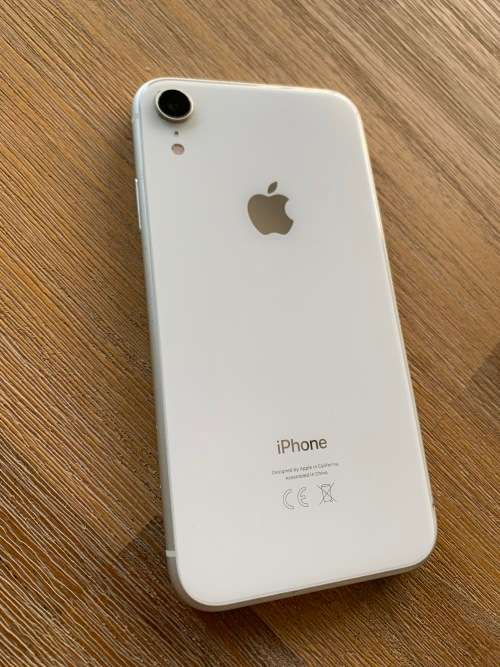 iPhone XR 128GB White