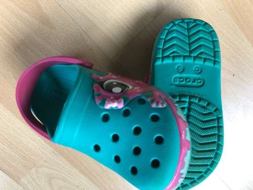 Girls' Crocs size 9