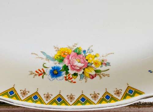John Maddock & Sons Ltd rare "Sunchow" Ivory Ware plate measuring 210 mm x 125 mm