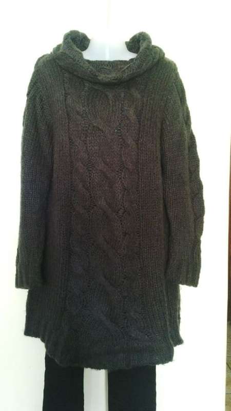 Gorgeous Fluffy & Warm dark Grey Jersey / Dress by Cherokee Size  XXL