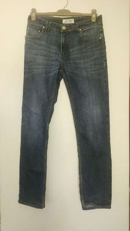 Armani Jeans Size 34inch waist x31 inch leg