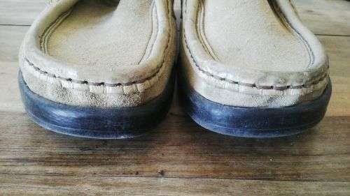 Beige Sioux Shoes by Grasshopper Size 9