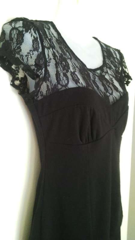 Black Top with Lace detail by News Size 10