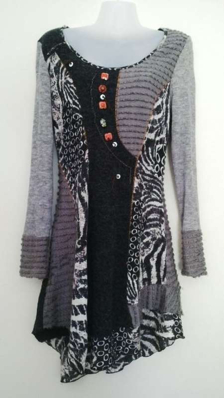 Funky Fine Knit Dress in Grey and Black with Animal Print,  Chains and buttons Size small