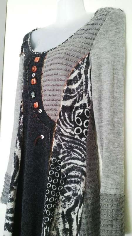 Funky Fine Knit Dress in Grey and Black with Animal Print,  Chains and buttons Size small