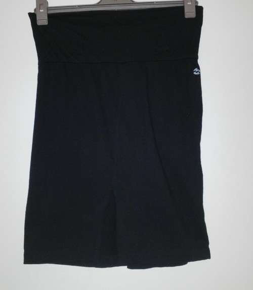 #Summer ***Bargain Bundle*** Teen Cropped Top and Billabong Skirt Size Small
