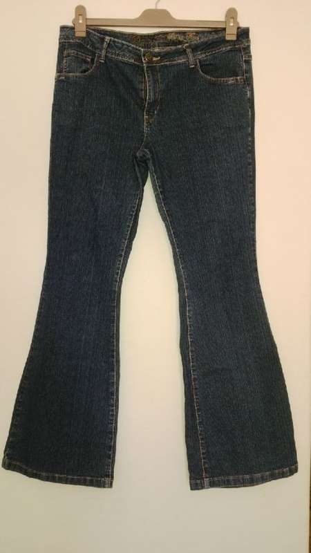 Flared Jeans By Kelso Size 14