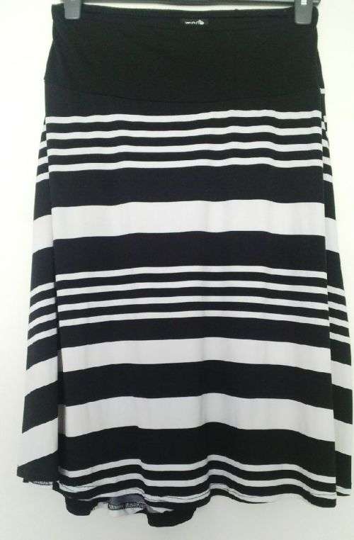Black and white striped skirt by Image Size 32