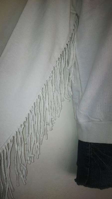 Cream Scooped Neck Sweatshirt with Fringe / Tassle Trim  Size Medium.  DIY Cowgirl Costume