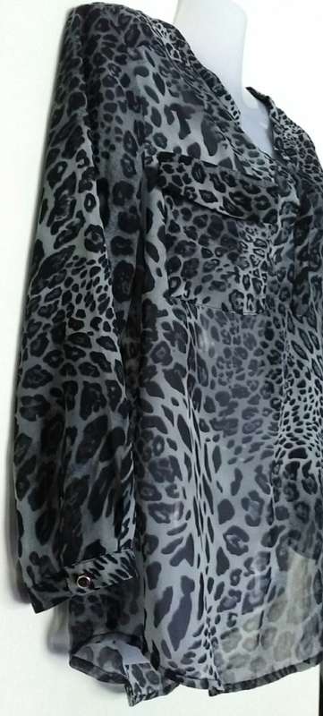Black & Grey Leopard Print Shirt Size 36