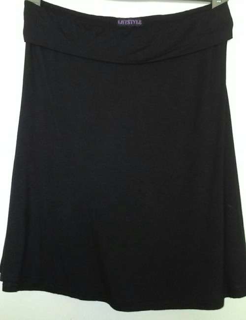 Cute Little Black Skirt Soft and Stretchy Size Medium