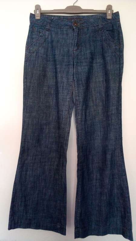 Low Rise, Bootleg Jeans by Re Size 33