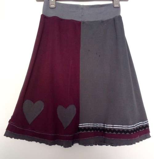 Cute Skirt by Purple Daisy Clothing Size Medium