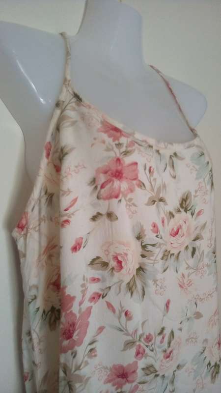 Super Cute Cream Floral Mini Sundress Size 10