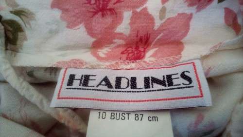 Super Cute Cream Floral Mini Sundress Size 10