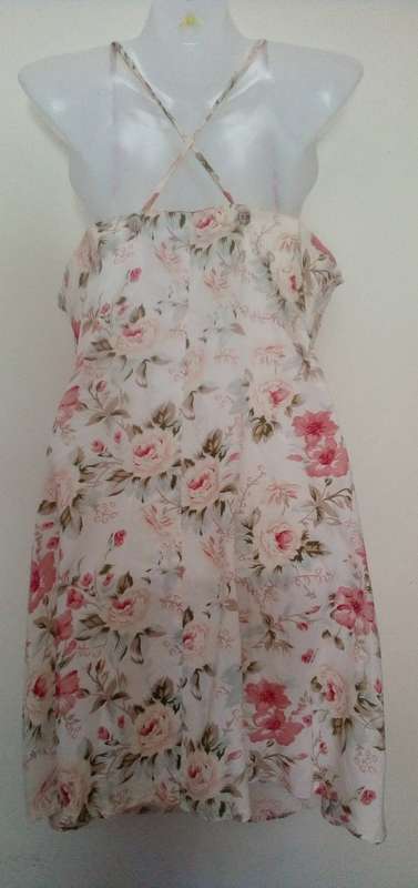 Super Cute Cream Floral Mini Sundress Size 10