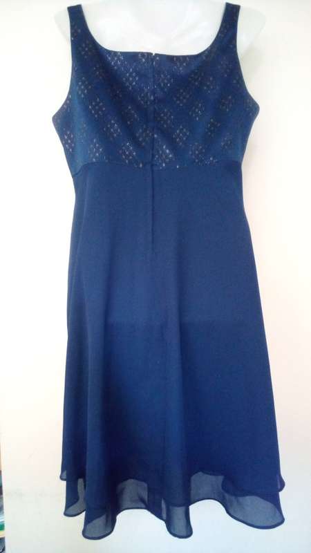 Kelso- Nite Out, Evening Dress with matching Scarf, Blue and Silver   Size 12