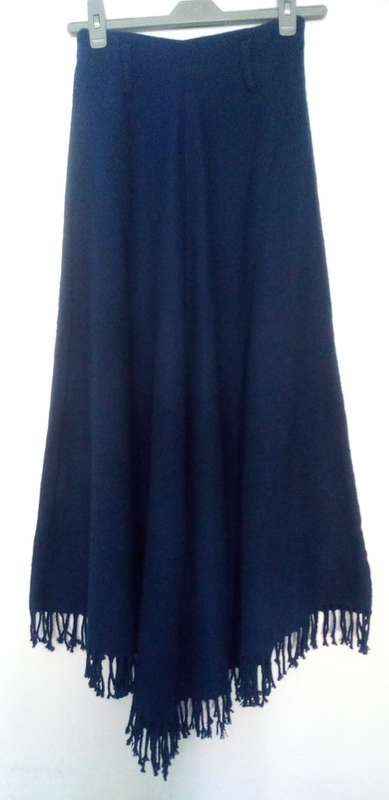 Kelso, Warm Blanket Skirt  in Blue Size 10