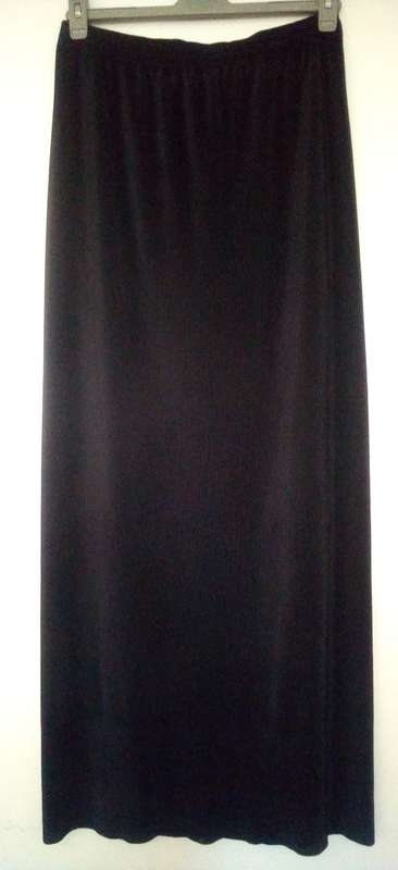 Long Black Ribbed Stretch Skirt