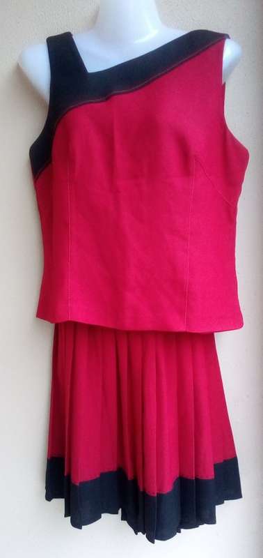 Burgundy / Red Skirt and Top Set by Essence (Top size 36, Skirt  sze 38)