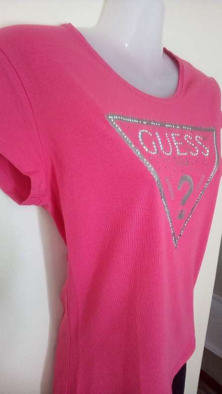 Fitted Pink T Shirt by Guess Size Small