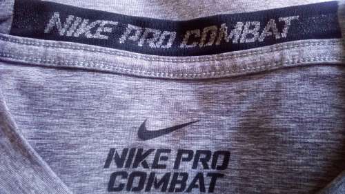 Nike Pro Combat Dri Fit TopTeen Boy   Small