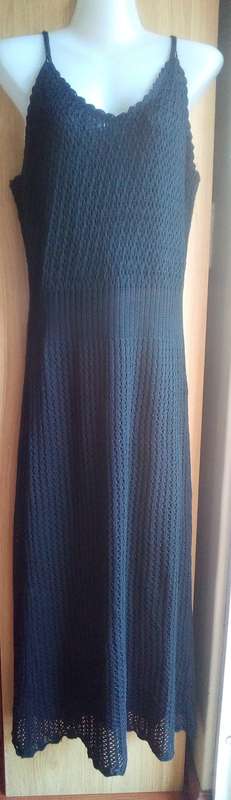 Black Full Length Knitted Dress Size Medium