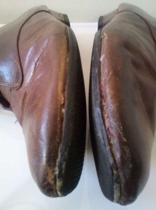 Ladies Brown Boots By Daniel Hetchter Size 5