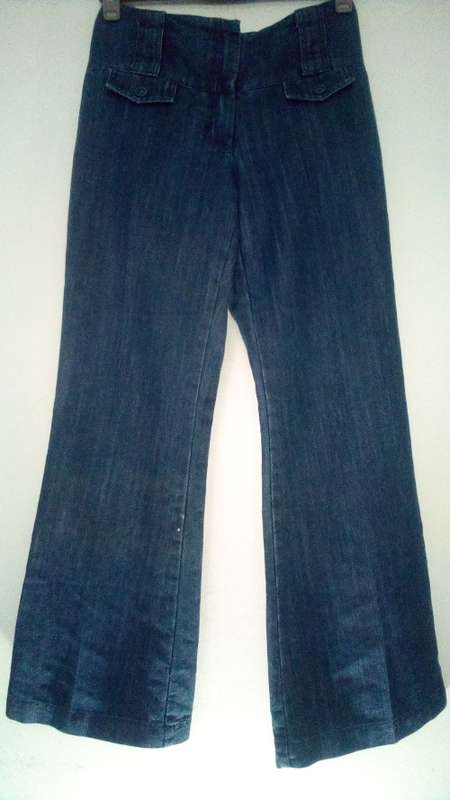Jeans Wide Leg, Mid Rise by Legend Size 10