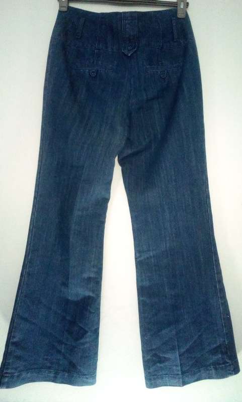 Jeans Wide Leg, Mid Rise by Legend Size 10