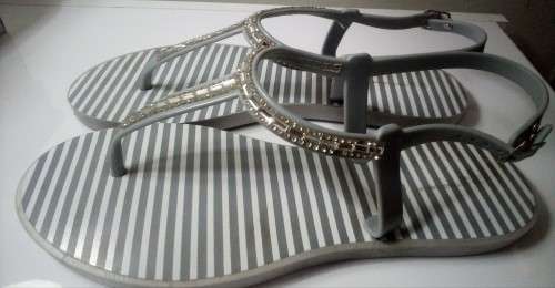 Grey striped Thong  T strap Sandals with diamante detail by Real Clothing size 8