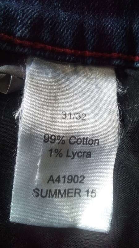 Mens Guess Jeans, Slim Straight,  Size 31- 32
