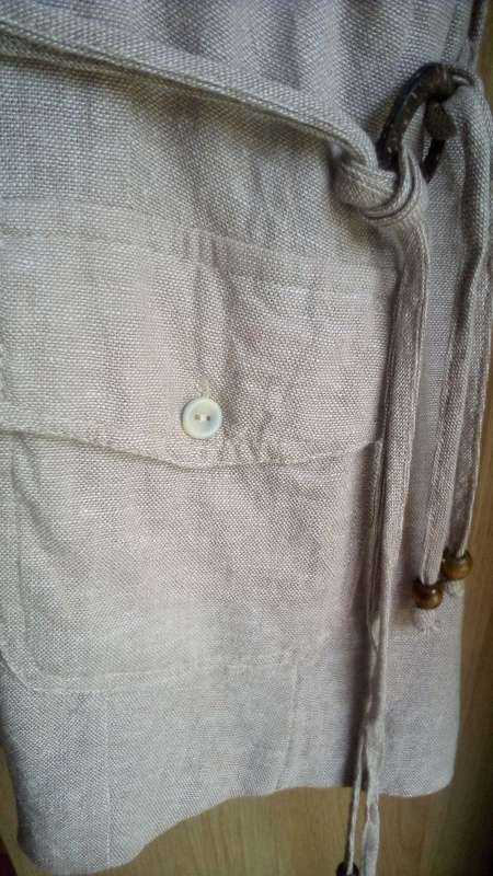 Lovely Beige Linen Mix Short Sleeve Jacket by Rene Taylor at Miladys size 40