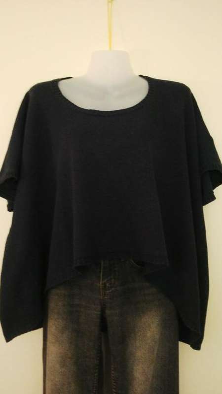 Superb Navy Blue Square Cut wool jersey