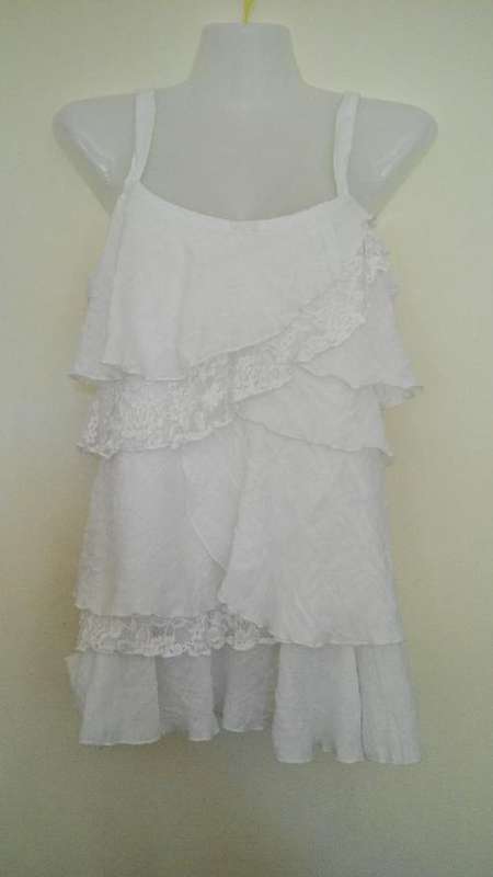 ***End of Summer Sale *** Beautiful white lace camisole top by Truworths