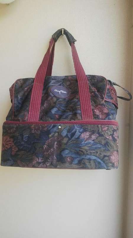 Large Travel Bag / Toiletries Bag