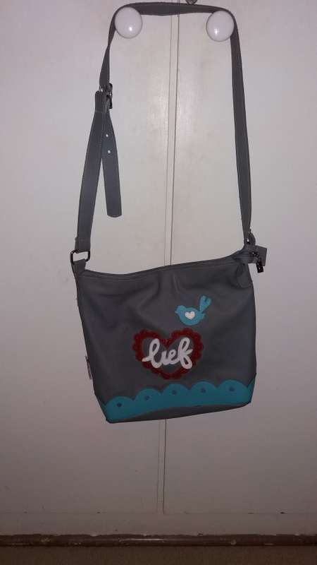 Lady Peculiar Real leather handbag excellent condition details for over R1500