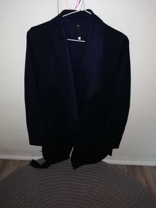 Ladies navy trench coat size small to medium Woolworths