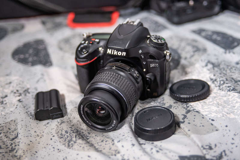 Nikon D600 Body + Kit Lens