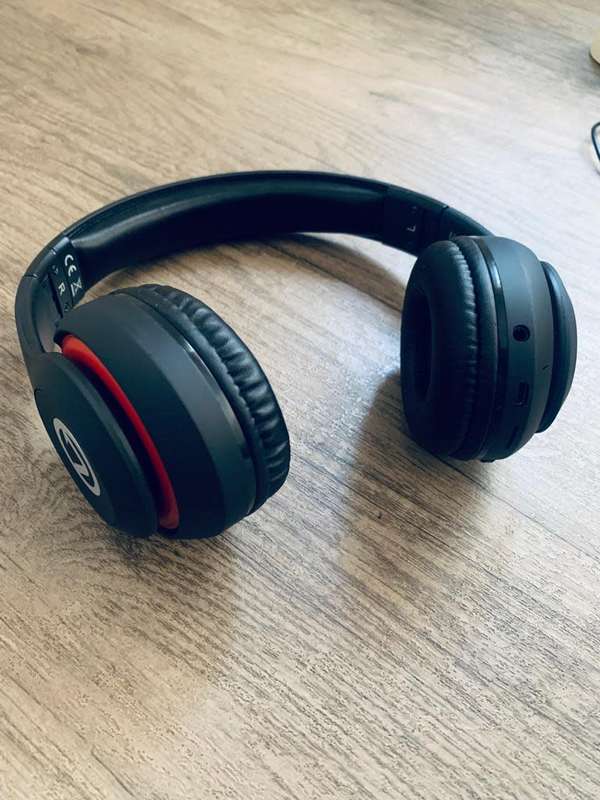 Volkano Impulse Bluetooth® Over Ear Headphones - Wireless, Lightweight, Rechargeable