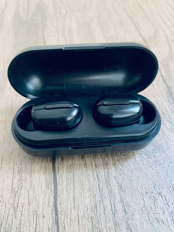 L13 Wireless Earbuds - Youthful Colors, HiFi Sound, Bluetooth 5.0, Sweatproof
