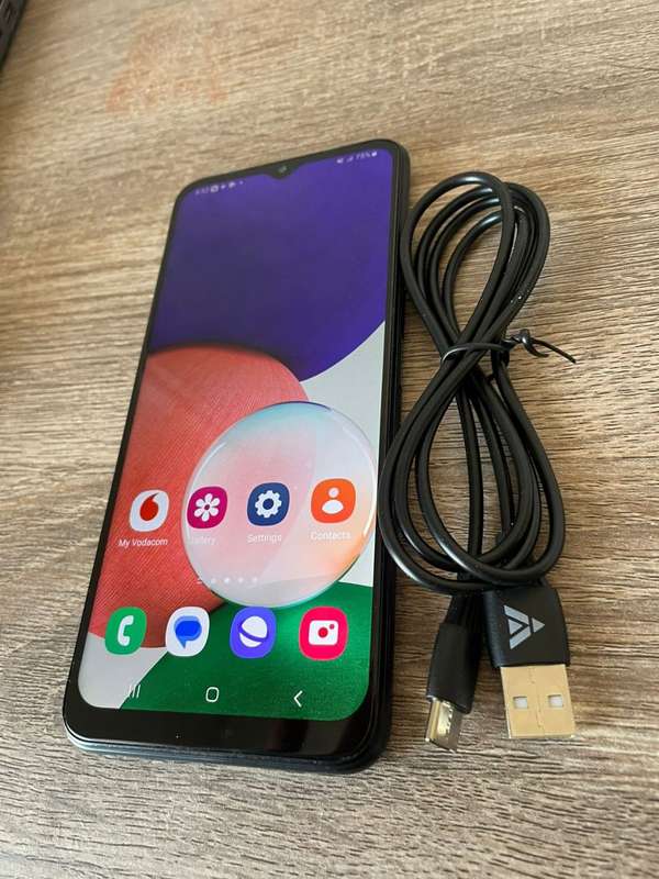 Samsung Galaxy A22 5G Phone,64 GB,Black,