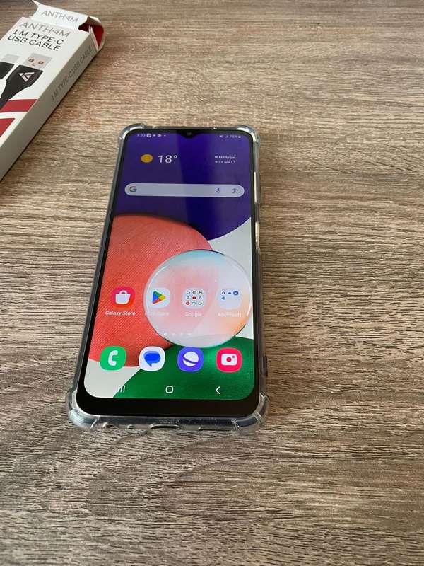 Samsung Galaxy A22 5G Phone,64 GB,Black,