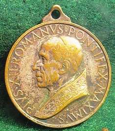 WW2 Italian Religious Medal - worn by soldiers